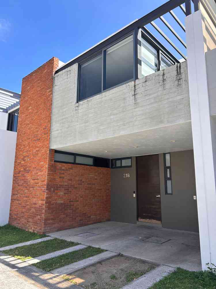 casa en renta avenida adolfo lopez mateos sur san jose del tajo tlajomulco de zuniga jalisco pLQrRIQ