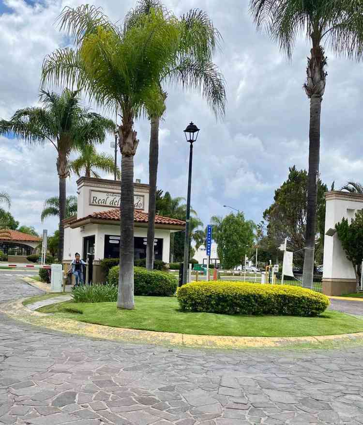terreno en venta jardin de los granados sur jardin real zapopan jalisco polRQpI